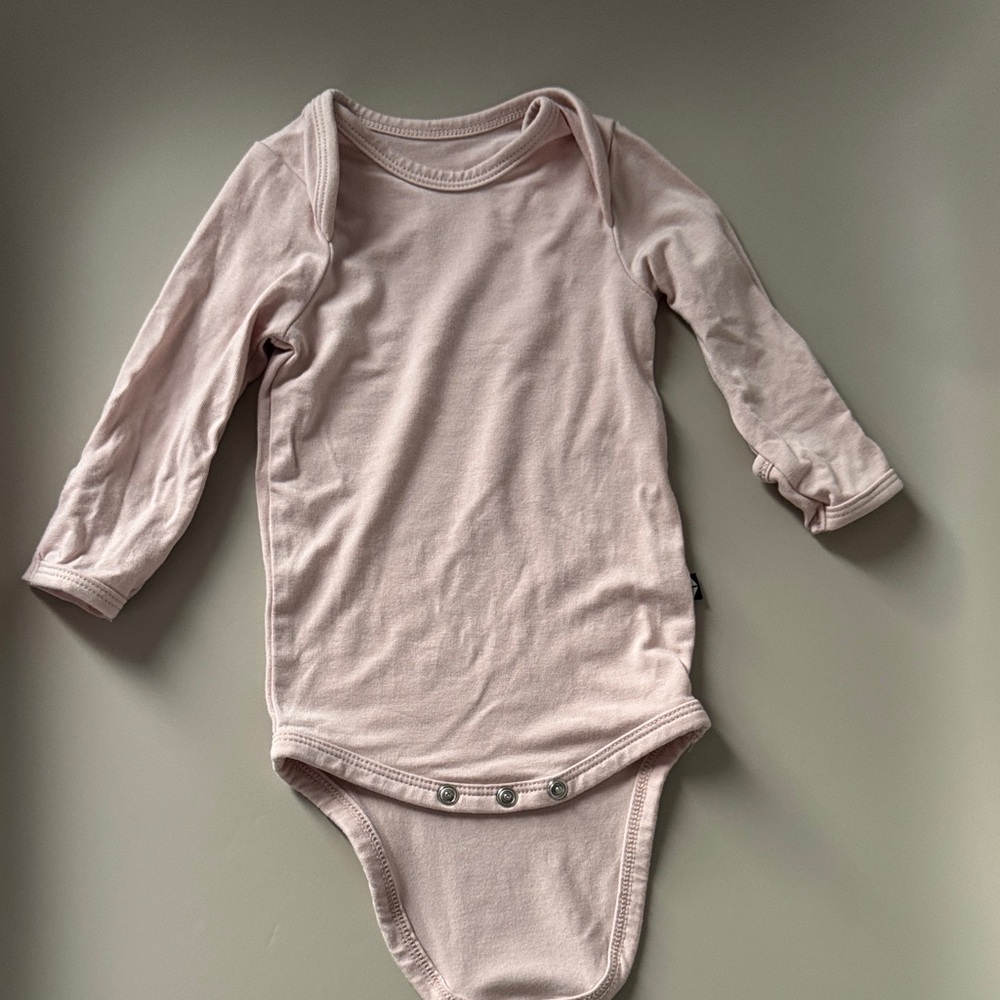 Kyte BABY Blush Long Sleeve Bodysuit